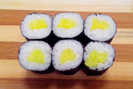 Ролл Такуан