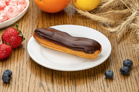 Пирожное Эклер