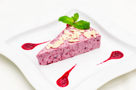 Торт Брусничный рассвет