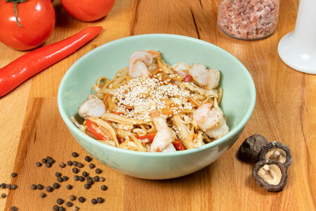 Лапша с креветкой