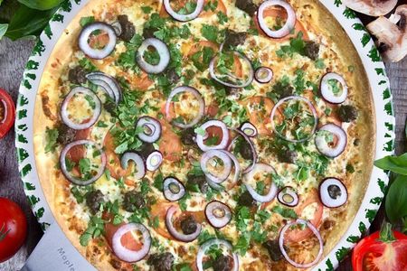 Пицца с бараниной