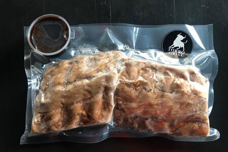 Свиные ребра c соусом барбекю