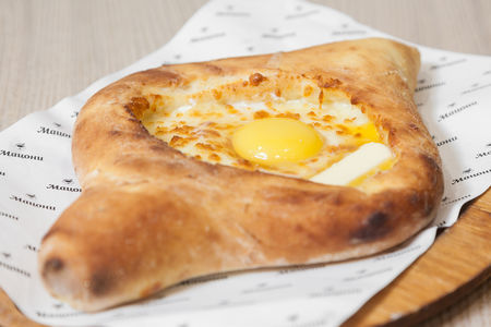 Хачапури по-аджарски