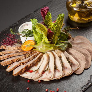 Мясное ассорти