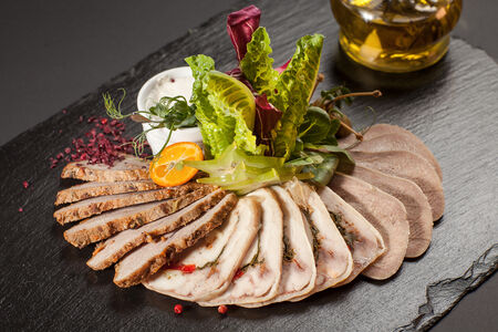 Мясное ассорти