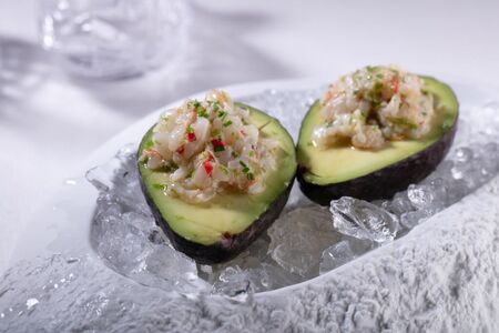 Севиче из креветок с авокадо