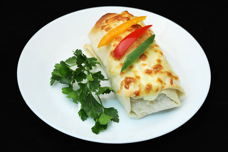 Ливанская трубочка с курицей