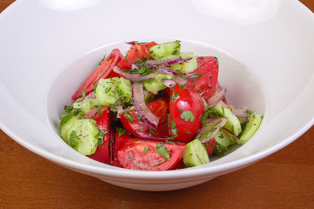 Домашний салат Иль Помодоро