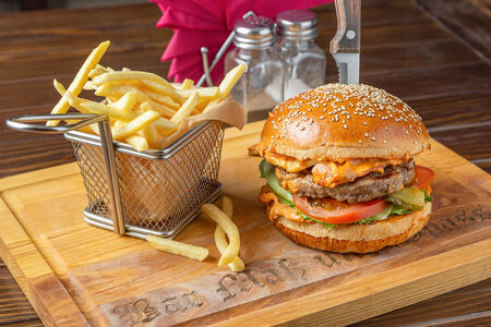 Бургер барбекю