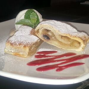 Штрудель грушевый