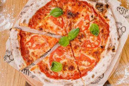 Пицца Маргарита