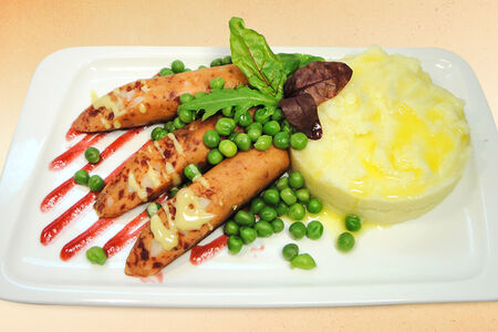 Копчёные вегетарианские сосиски