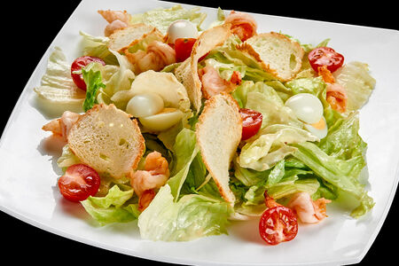 Салат Цезарь с креветками