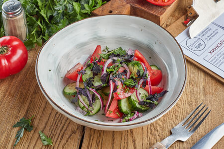 Салат Овощной по-грузински