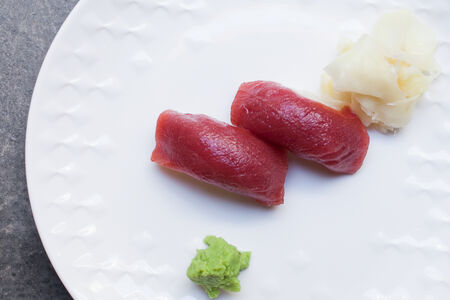 Суши Тунец аками