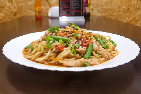 Вок Лапша с курицей