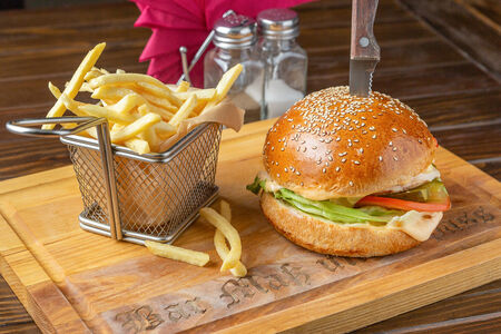 Бургер куриный гриль