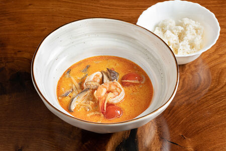 Суп Том Ям и рис