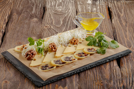 Сырное ассорти