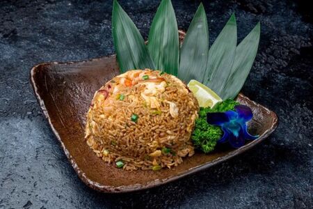 Рис Наси горен с курицей и креветками