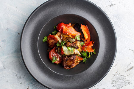 Теплый салат по-грузински