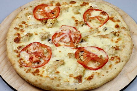 Пицца с курицей Карри