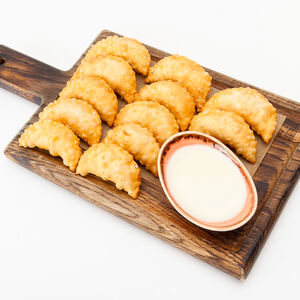 Сырные чебуреки мини