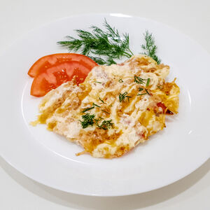 Филе куриное, запеченное с помидорами
