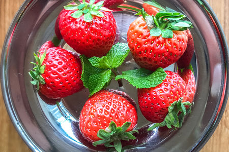 Клубника свежая