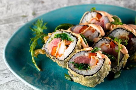 Ролл Paprica Tuna