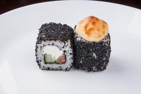 Ролл Филадельфия с лососем