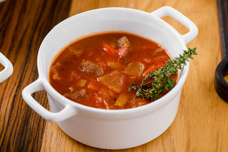 Суп-гуляш с говядиной