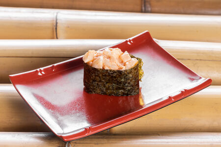 Суши Спайси Гребешок