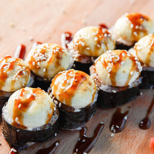 Ролл Запеченный с копченой курицей