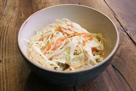 Салат Коул Слоу