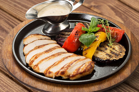 Куриное филе и гарнир