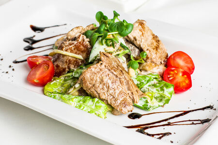 Салат с говядиной