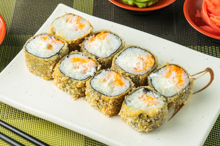 Темпура ролл Саке Тизу