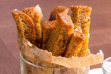 Гренки чесночные