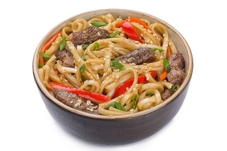 Удон с говядиной