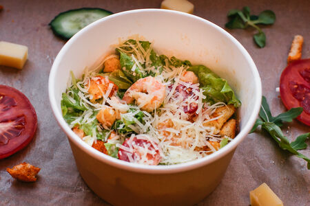 Салат Цезарь с Креветками