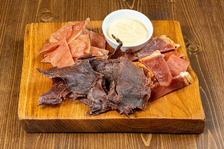 Мясная тарелка