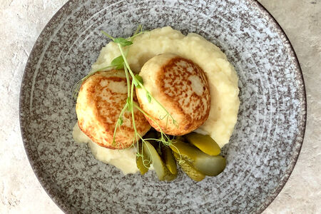 Куриные котлеты с картофельным пюре