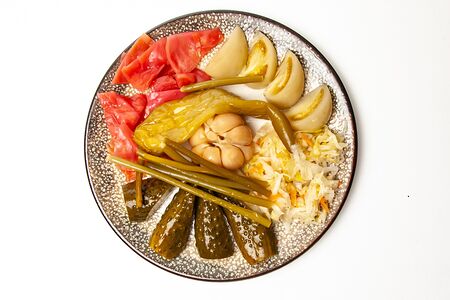 Ассорти домашних разносолов