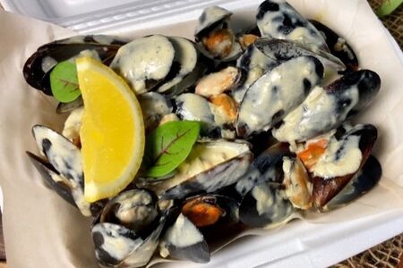 Мидии чили в соусе Блю Чиз