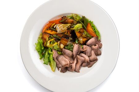 Теплый салат с Ростбифом