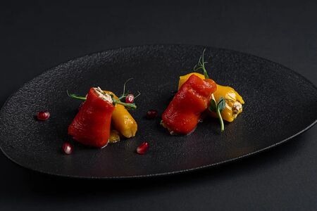 Рулетики из болгарского перца