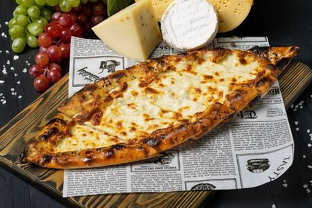 Пиде с сыром фета