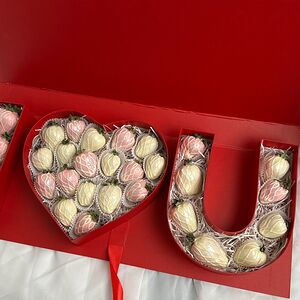 Клубника в шоколаде Iu