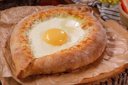 Хачапури по-аджарски 
